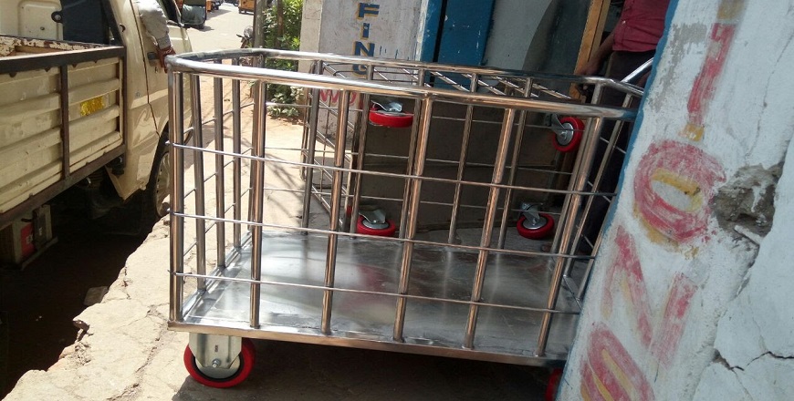 Customised Lenin Trolly